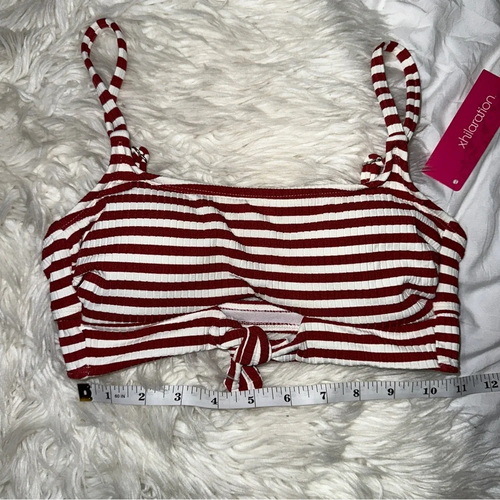 Xhilaration | NWT Ribbed Striped Tie Front Keyhole Bikini Top Red White S